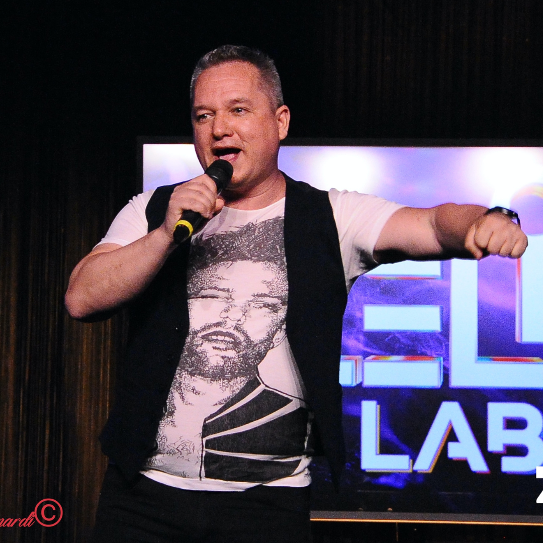 BREGANZE @ Pomopero ⭐ TIBERIO COSMIN ⭐ 𝑺𝒕𝒂𝒏𝒅 𝑼𝒑 𝑪𝒐𝒎𝒆𝒅𝒚